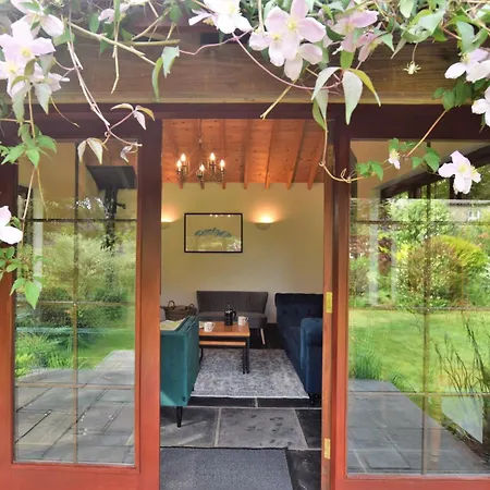 5 Bed In 86111 別荘 Grizebeck
